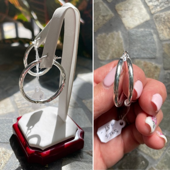 SOLD ⭐️ Sterling Silver Hoop Earrings - Picture 12 of 13